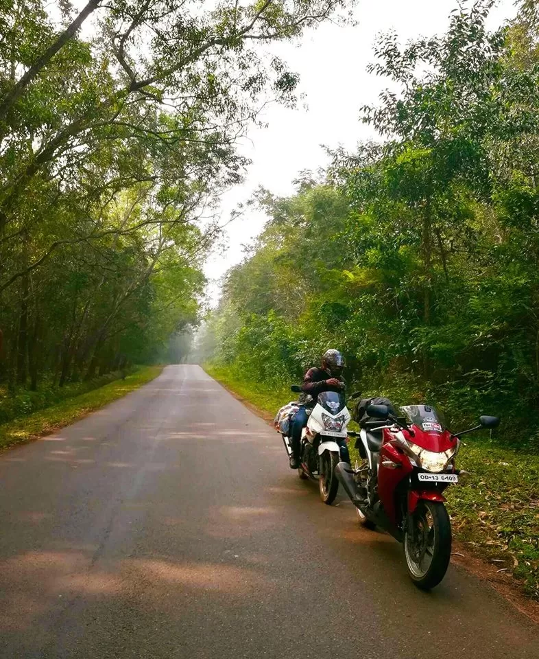 Photo of Sirsi-Yellapur Road, CP Bazar, Devikere, Sirsi, Karnataka, India by Wanderlust On Wheel