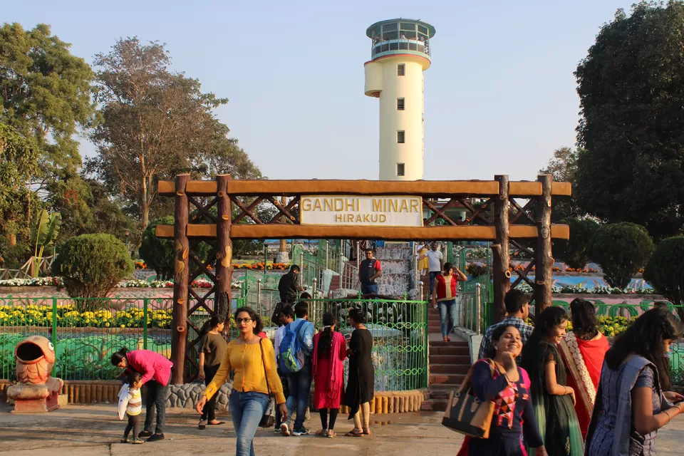 Photo of SAMBALPUR TOURISM: ASIA'S LONGEST HIRAKUD DAM | LEANING HUMA TEMPLE & GOLE BAZAAR by Wanderlust On Wheel