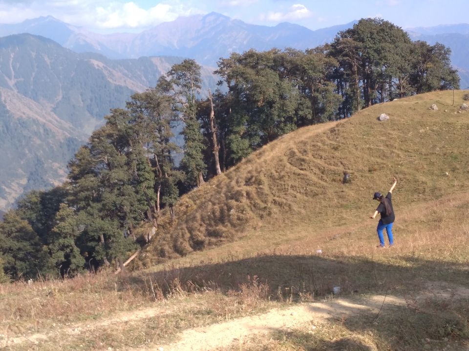 Photo of Billing Valley, Biling, Himachal Pradesh, India by Megha