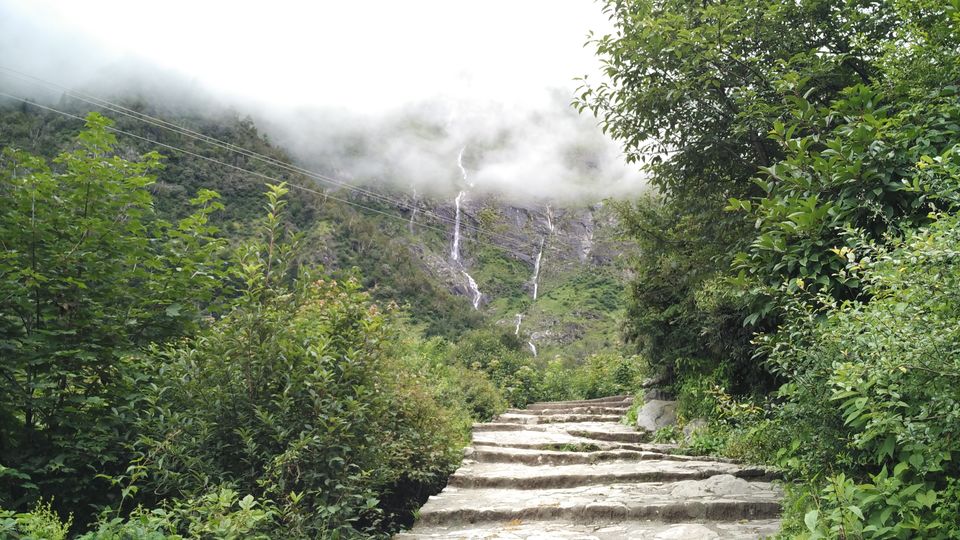 Photo of Hemkund, Uttarakhand, India by Animesh Anand