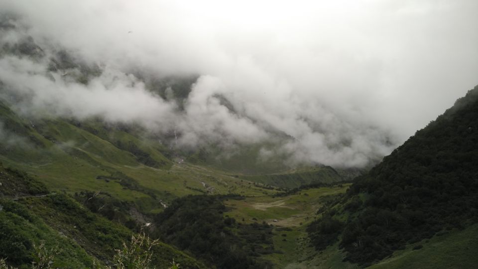 Photo of A Geologist's Baptism : Valley of Flowers & Hemkund Sahib Solo Trip by Animesh Anand