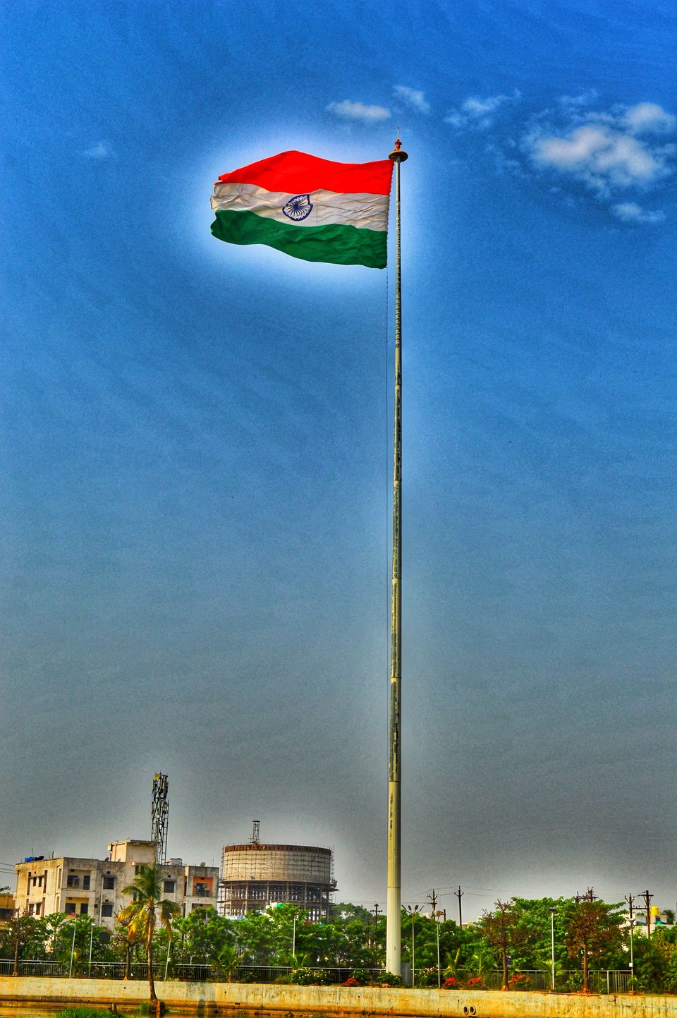 Photo of Marine Drive Raipur , Telibandha Lake by Tirtha
