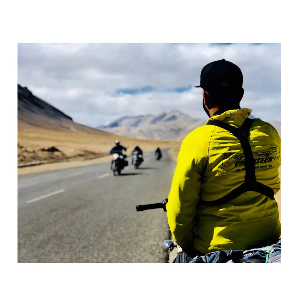 Photo of Kashmir to Kanyakumari Road trip on bikes || Royal Enfield Classic by Ajay