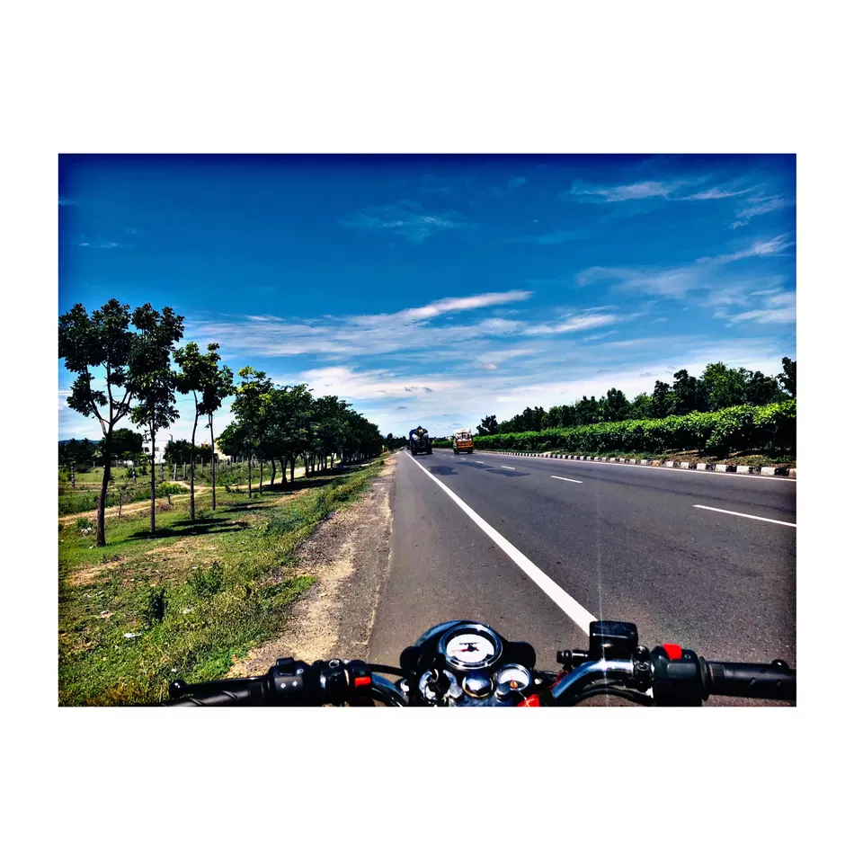 Photo of Kashmir to Kanyakumari Road trip on bikes || Royal Enfield Classic by Ajay