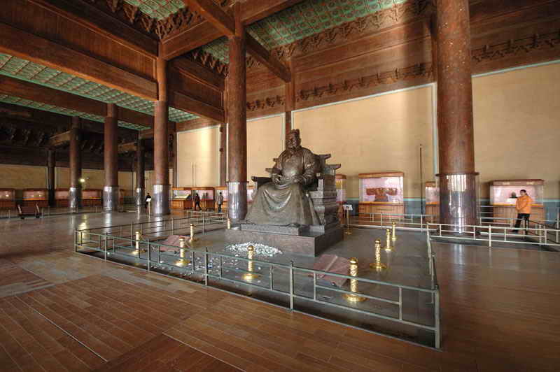 Photo of Changling Tomb, Beijing, China by WikiBeijing