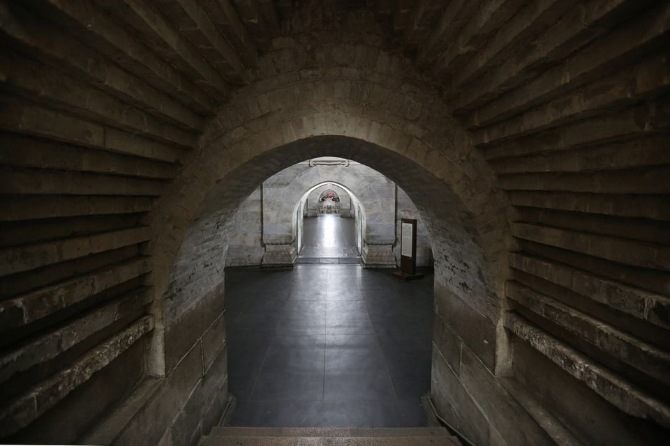 Photo of Dingling Tomb, Beijing, China by WikiBeijing