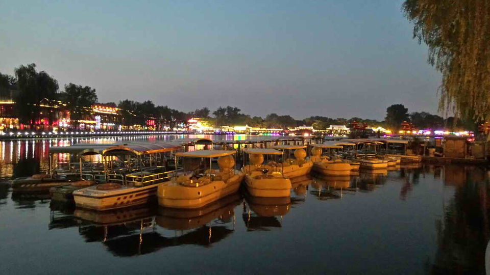 Photo of Beijing Private City Day Tour: Explore the Old Central Axis 9/26 by WikiBeijing