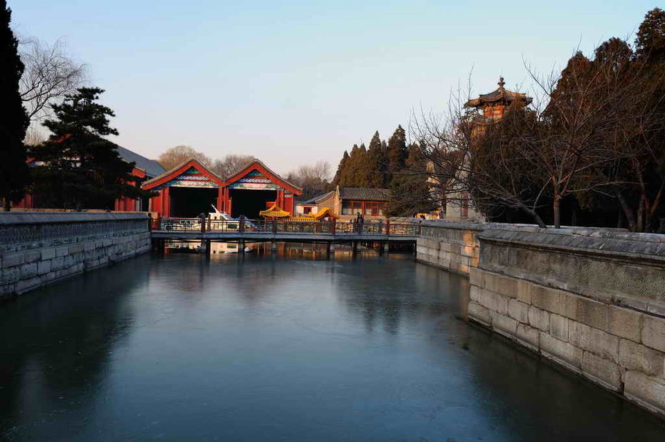 Photo of Beijing Private City Day Tour: Essential City Highlights+Peking Duck Lunch 10/20 by WikiBeijing