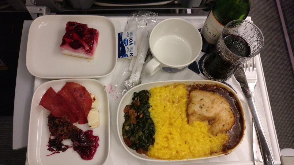 Photo of Finnair Business Class - luxury up in the air! 12/12 by Devansh Dhar