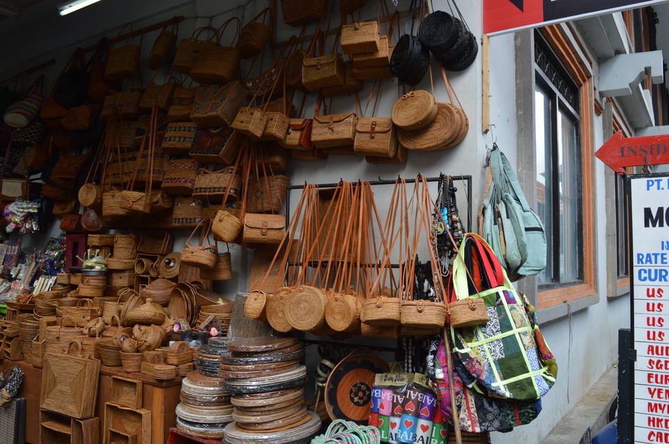 Photo of Ubud Market, Ubud, Gianyar, Bali, Indonesia by Sowmya Sruthi Ch