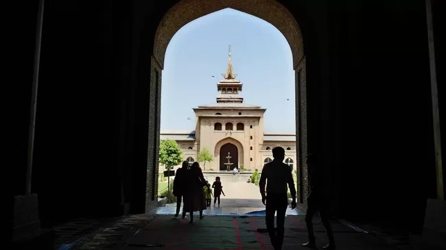 Photo of Jamia Masjid, Srinagar by Disha Kapkoti