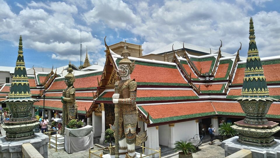 Photo of The Grand Palace Bangkok Thailand by Disha Kapkoti