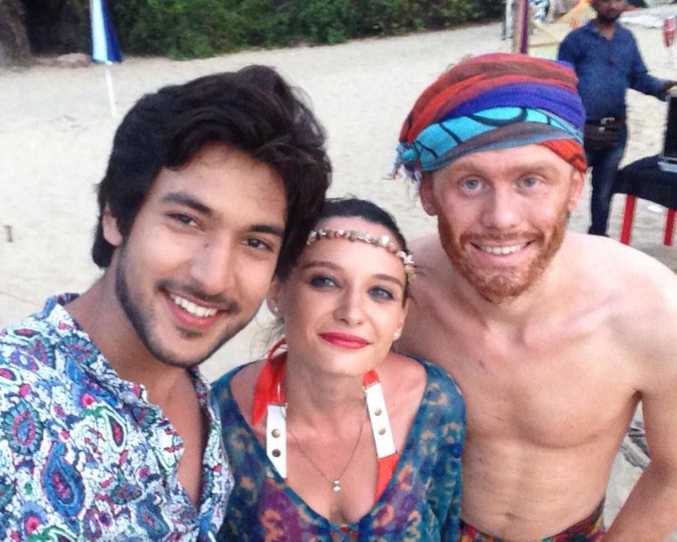 Photo of 2 Foreigners In Bollywood And The Discovery Of Mumbai In Style: Here's Their Story 6/10 by Disha Kapkoti