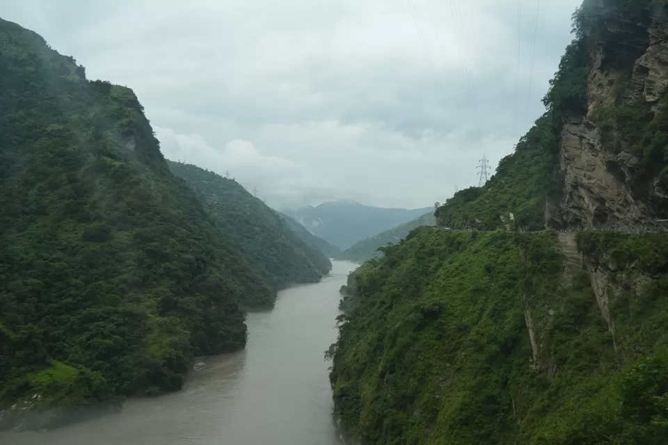 Photo of Mandi, Himachal Pradesh, India by Disha Kapkoti