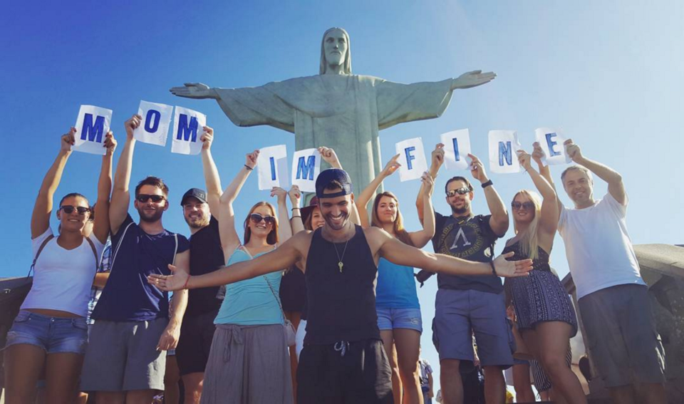 Photo of This Traveller's Message To His Mom From Around The World Made Him An Instagram Celebrity 3/12 by Disha Kapkoti