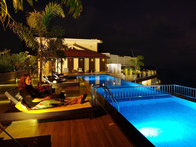 Photo of Five-Star Hotels At Amazing Holiday Destinations That You Can Get For Half The Price 19/20 by Disha Kapkoti