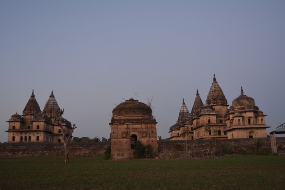 Photo of Chhatris Cenotaphs, Orachha, India by Disha Kapkoti