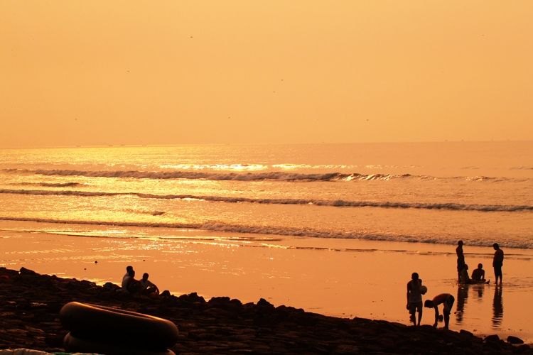 Photo of Digha Beach, Contai, West Bengal, India by Disha Kapkoti