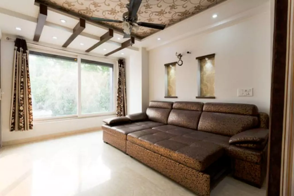 Photo of 6 Of Delhi's Coolest Farmhouses Where You Can Host The Most Epic House Parties by Disha Kapkoti