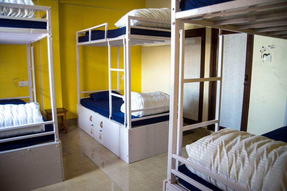 Photo of Sikkim's First Ever Backpacker Hostel Is Here And We Can't Recommend It More by Disha Kapkoti