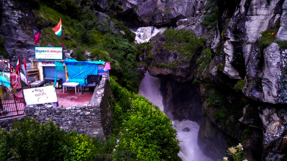 Photo of Mana, The Mystical Last Village Of India Where Gods Live Next Door by Disha Kapkoti