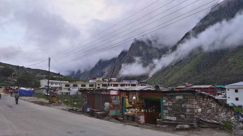 Photo of Badrinath, Uttarakhand, India by Disha Kapkoti