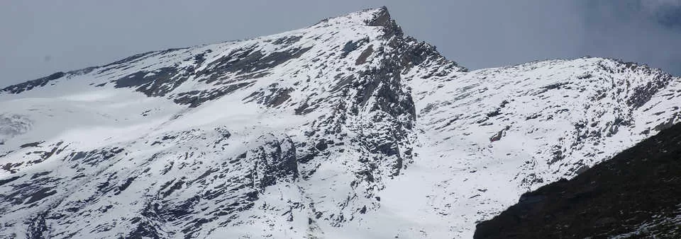 Photo of Friendship Peak, Burwa, Himachal Pradesh by Disha Kapkoti