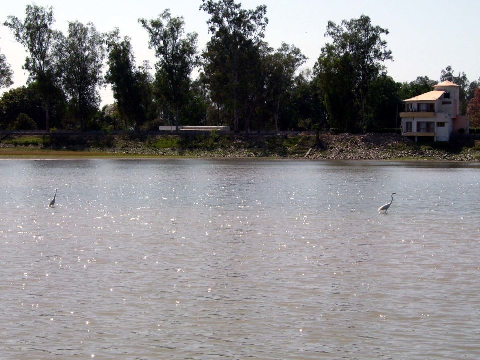 Photo of Karna Lake, Karnal, Haryana, India by Disha Kapkoti