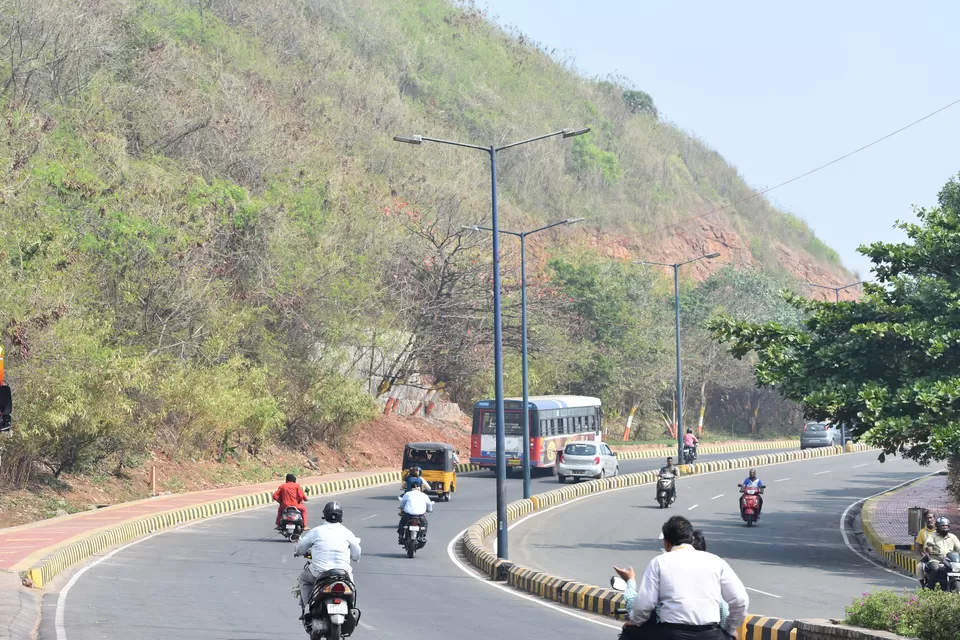 Photo of Beach Road, Kirlampudi Layout, HPCL Colony, Paanduranga Puram, Vizag, Andhra Pradesh, India by Abha Shatarupa