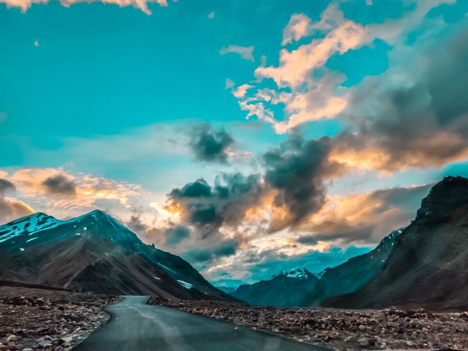 Photo of Manali - Leh 10 days itinerary Most Panaromic Road Trip! by Travel the World in Style