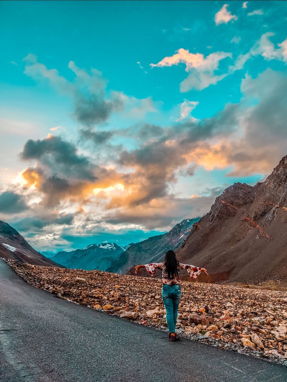 Photo of Manali - Leh 10 days itinerary Most Panaromic Road Trip! by Travel the World in Style