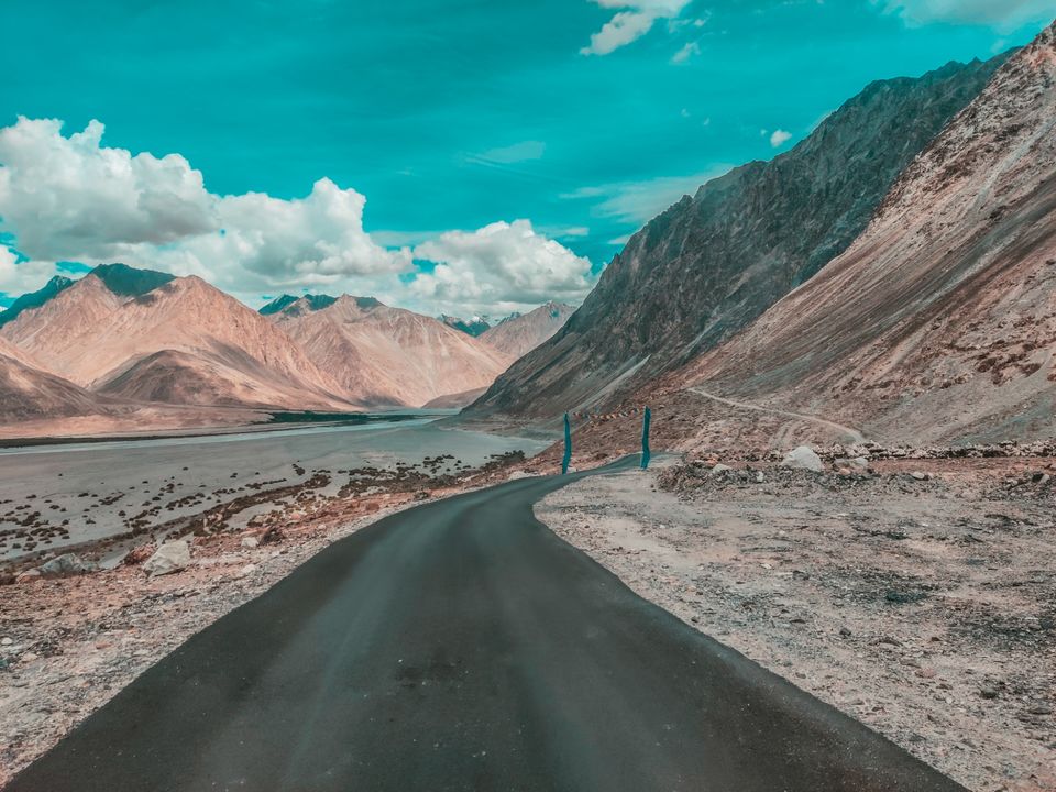 Photo of Manali - Leh 10 days itinerary Most Panaromic Road Trip! by Travel the World in Style