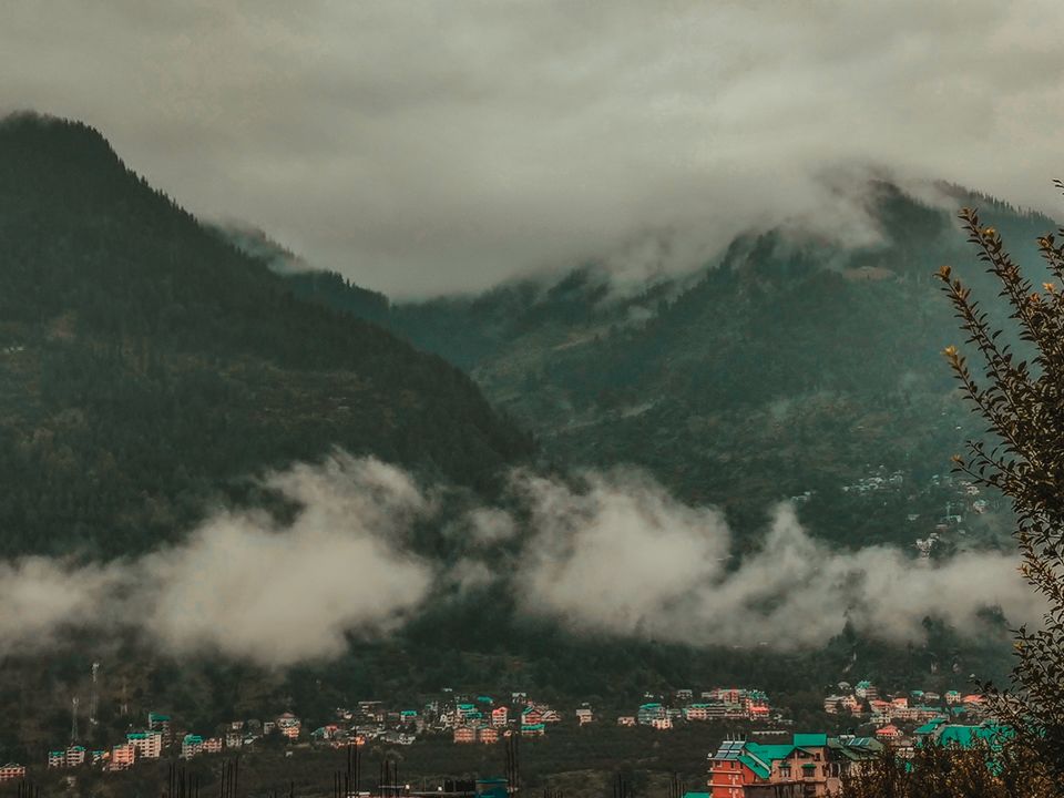 Photo of Manali - Leh 10 days itinerary Most Panaromic Road Trip! by Travel the World in Style