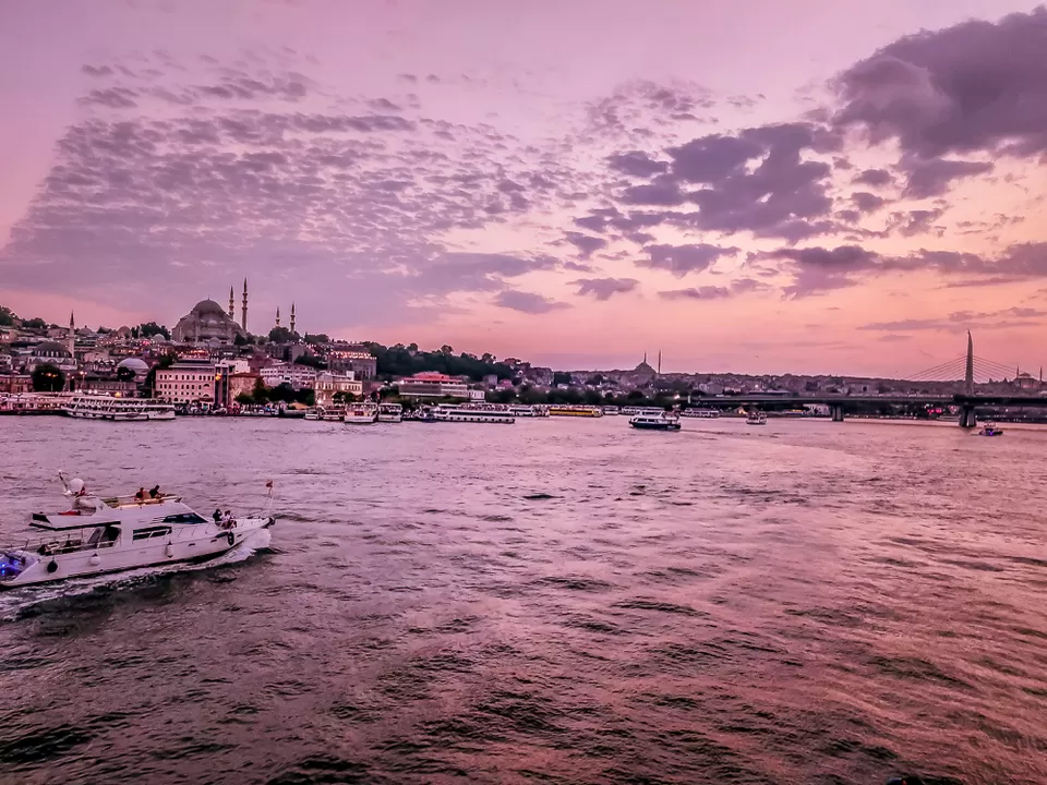 Photo of Kemankeş Karamustafa Paşa Mahallesi, Galata Bridge, Galata Köprüsü, Beyoğlu/Istanbul, Turkey by Shreyabond | Travel in Style