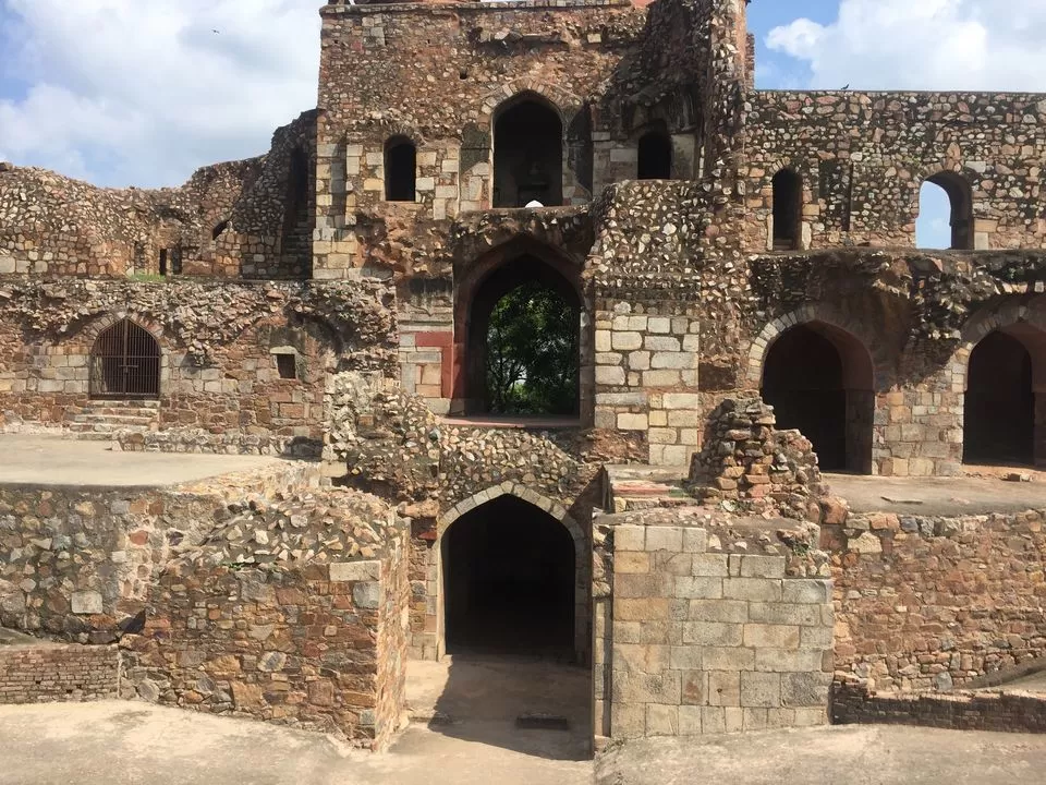 Photo of Purana Qila, Pragati Maidan, New Delhi, Delhi, India by Hijas AR