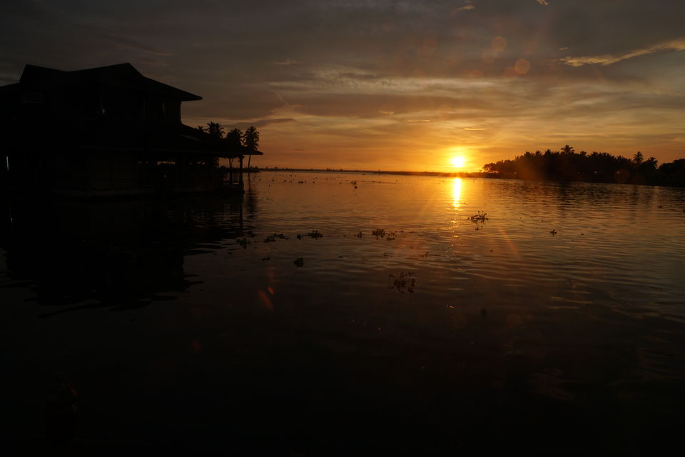Photo of Veli Lake and Tourist Village, Thiruvananthapuram, Kerala, India by Sabarish Kenath
