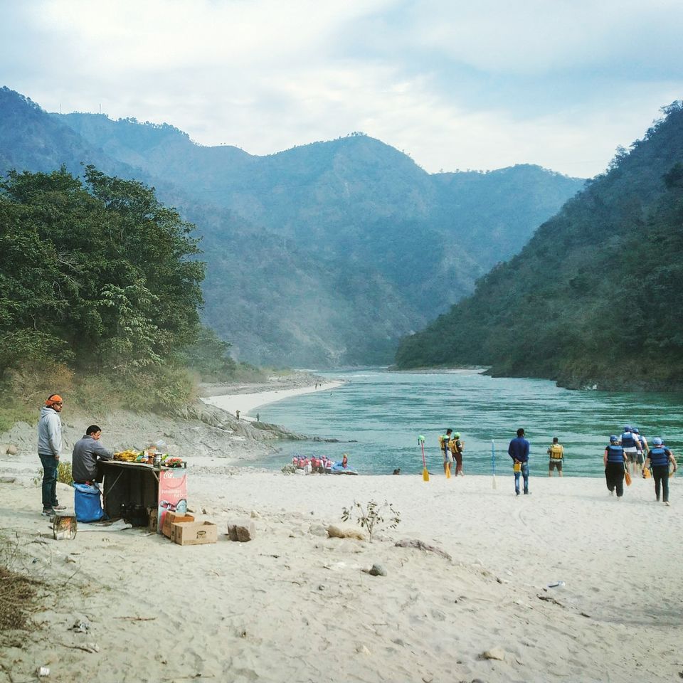 Photo of Rishikesh, Uttarakhand, India by Akash Vetal