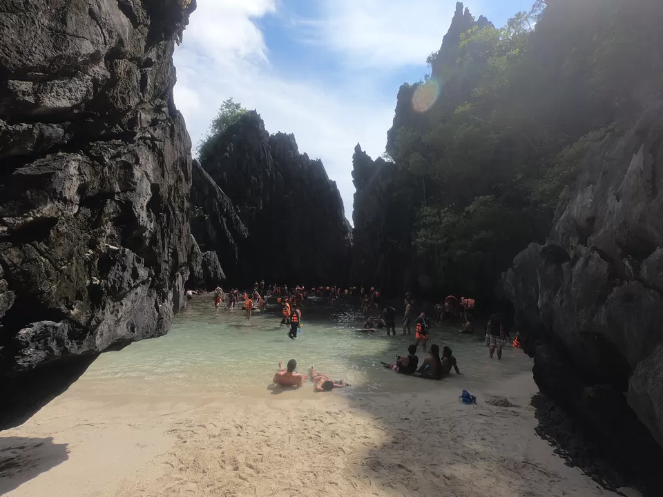 Photo of Secret Beach, El Nido, Palawan, Philippines by Venkatesh Nayak