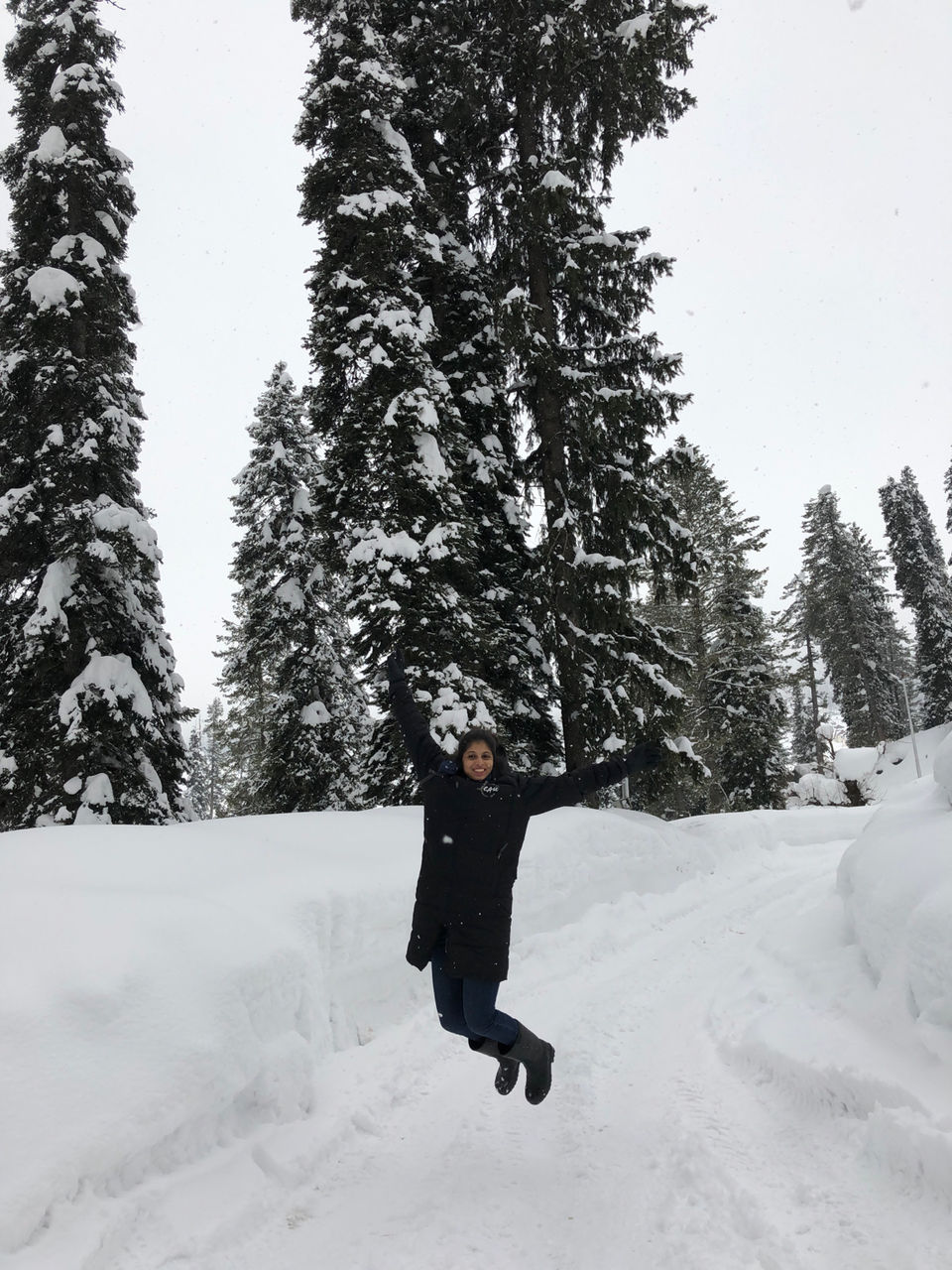 Photo of Paradise On Earth -Kashmir In Winter by Venkatesh Nayak