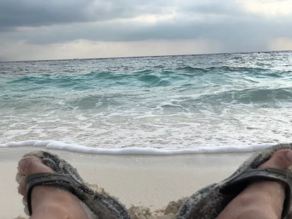 Photo of Malahini Kuda Bandos Resort, Maldives by Venkatesh Nayak