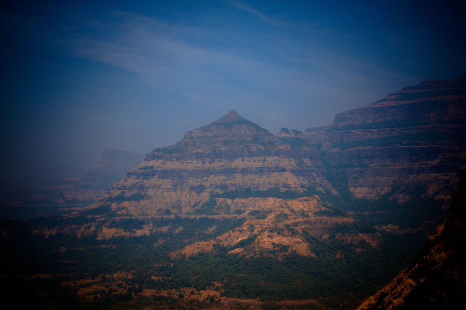 Photo of Birthplace of Chhatrapati Shivaji Maharaj - Shivneri Fort 34/128 by arunvlogger