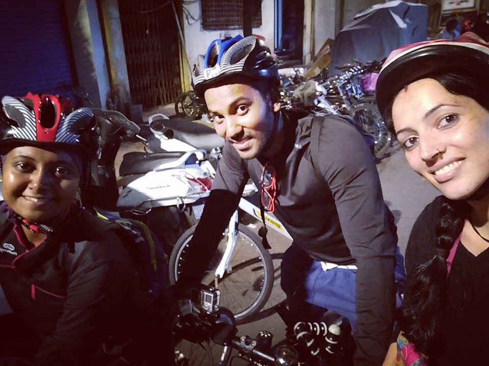 Photo of Midnight Cycling Expedition in Mumbai 1/2 by arunvlogger