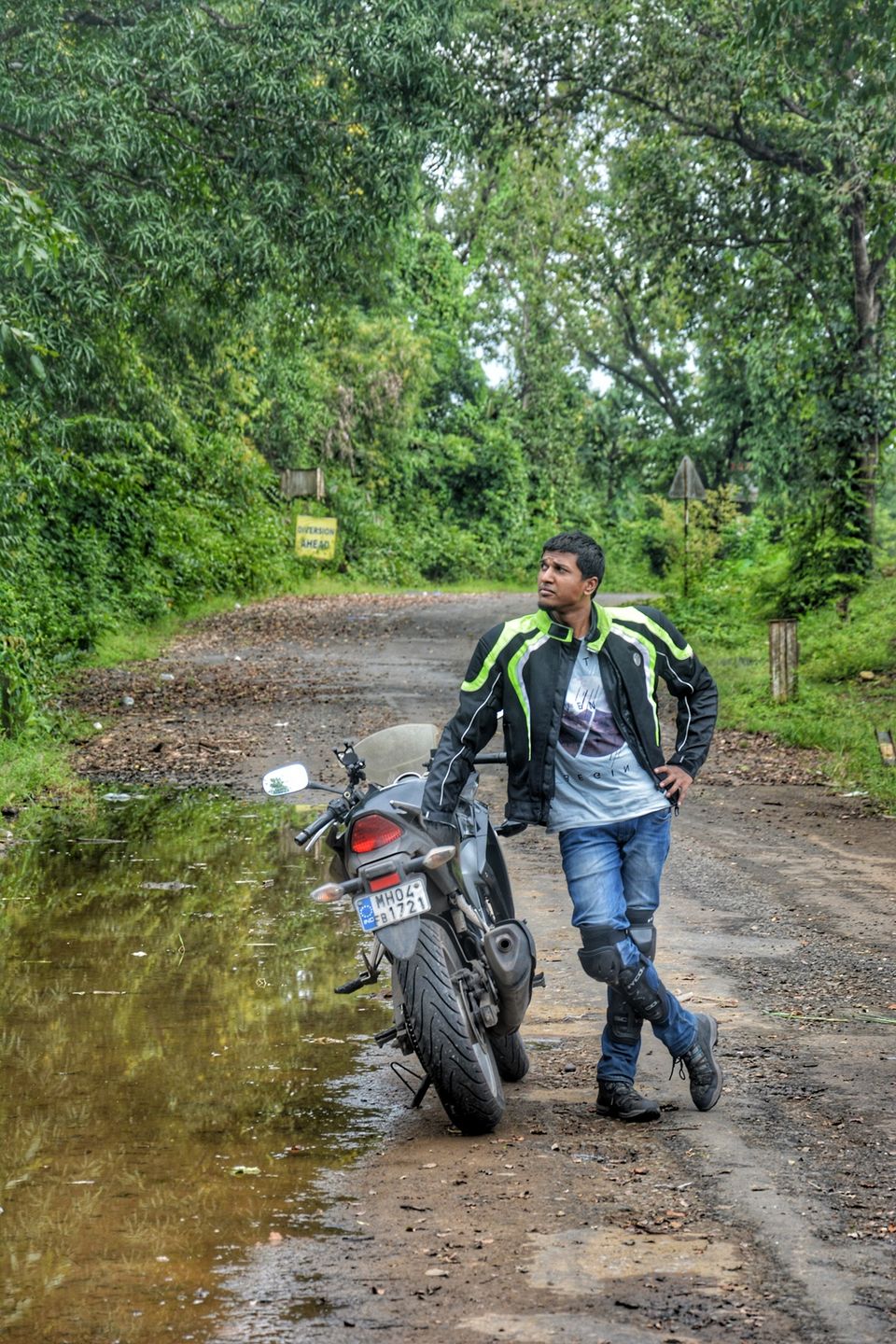 Photo of Thane, Maharashtra, India by Jegan Somu (motowanderer)
