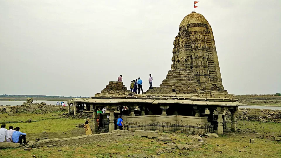 Photo of Palasdev Temple, Palasdev, Maharashtra, India by Jegan Somu (motowanderer)