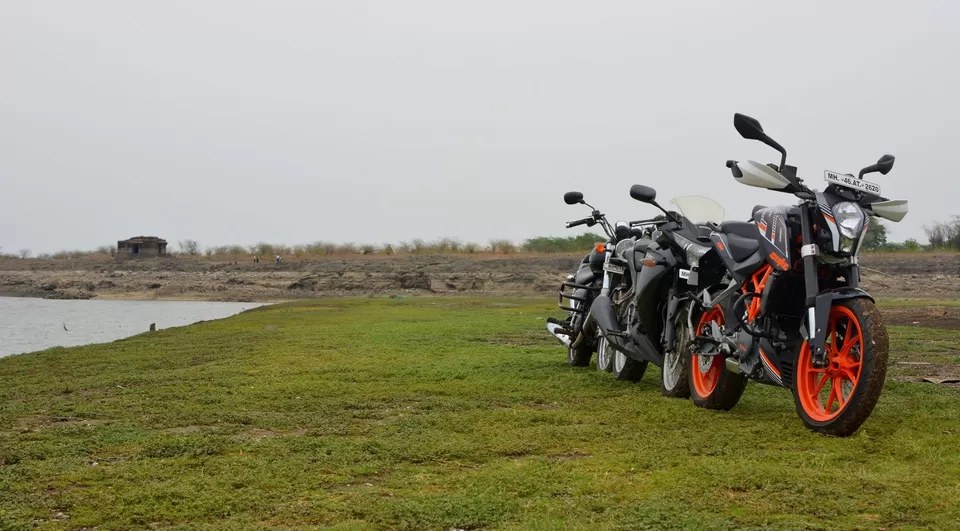 Photo of Ujjani Dam, Ujani Tembhurni, Maharashtra, India by Jegan Somu (motowanderer)