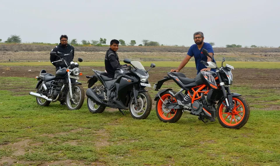 Photo of Palasdev Temple, Palasdev, Maharashtra, India by Jegan Somu (motowanderer)