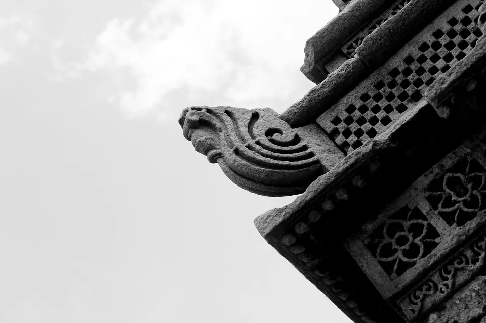 Photo of Adalaj Stepwell, Adalaj, Gujarat, India by Jegan Somu (motowanderer)