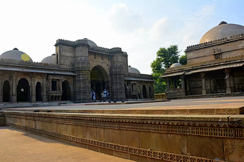Photo of Jumma Masjid, Ahmedabad, Gujarat, India by Jegan Somu (motowanderer)