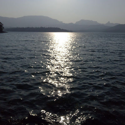 Photo of losttrekker 4/10 by Sagar Gala
