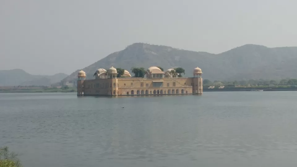 Photo of Jal Mahal, Jaipur, Rajasthan, India by Sarvjeet B
